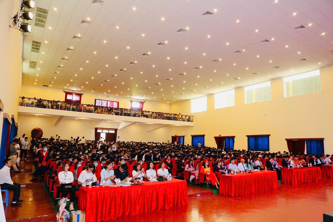 Khai giảng lớp Thạc sĩ đầu năm